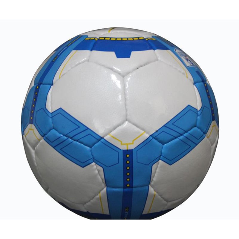 Ballon de foot cousu main